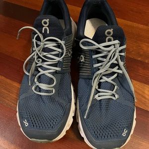 ON running cloudswift size 12